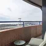Leonardo Seaport 4* IJmuiden