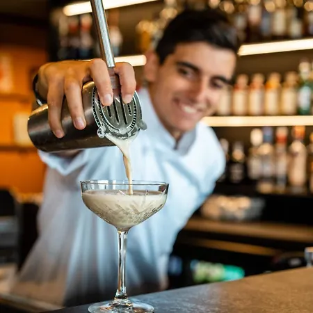 Leonardo Seaport ホテル