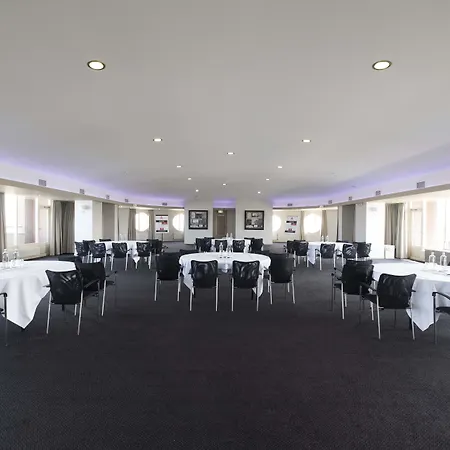 Leonardo Seaport エイマイデン