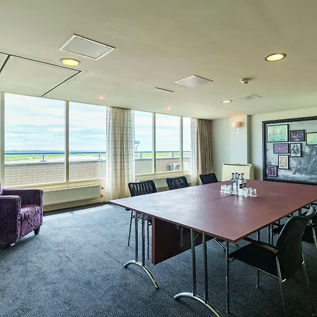 Hotel Leonardo Seaport