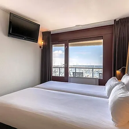 Hotel Leonardo Seaport