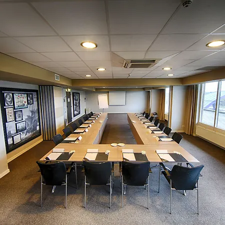 Leonardo Seaport 4*
